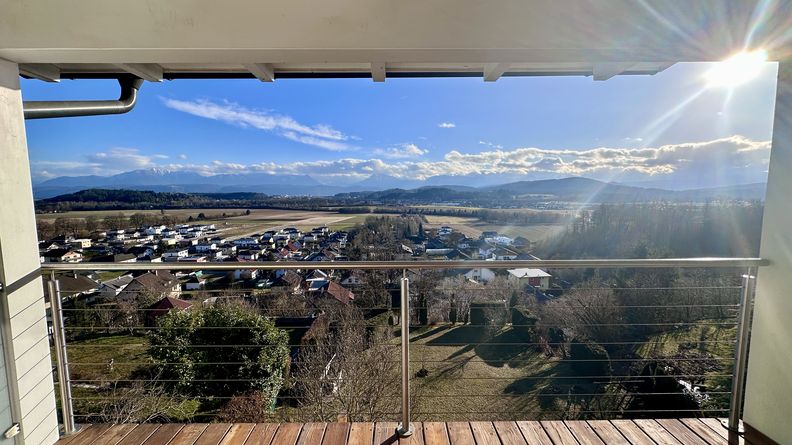 Balkon OG
